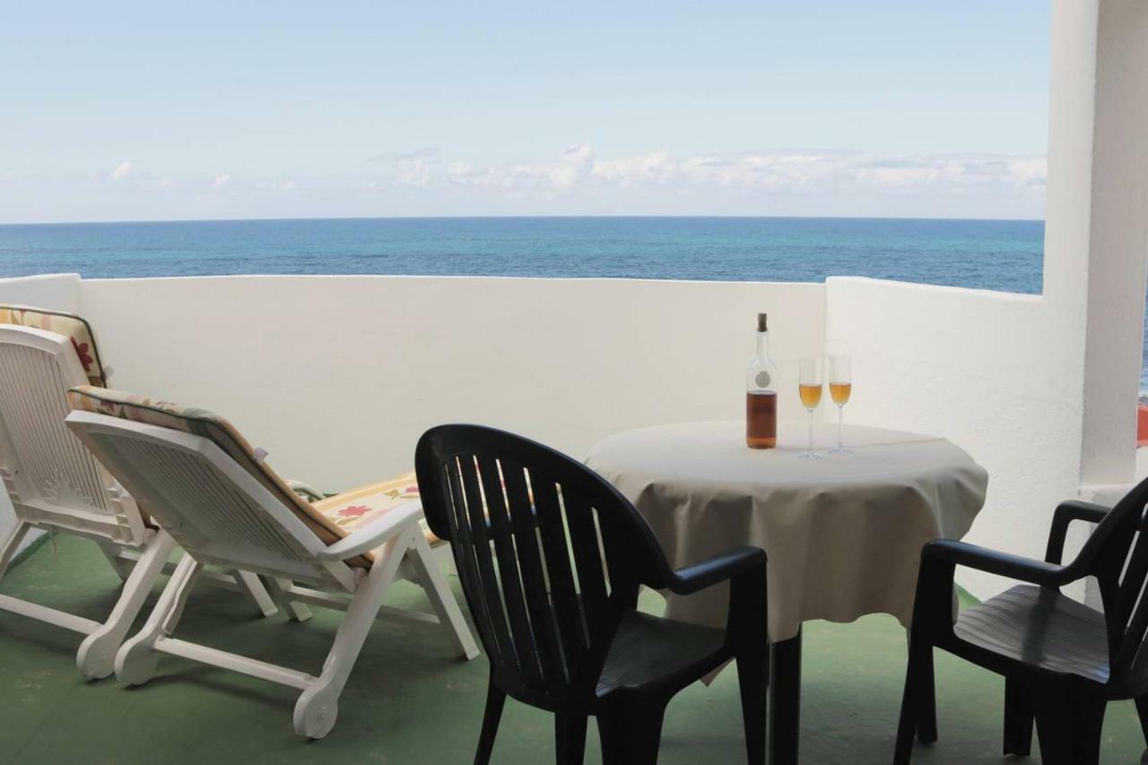 Oasis Atlantico: Rincon Secreto Al Pie De Los Senderos Azano Exterior photo